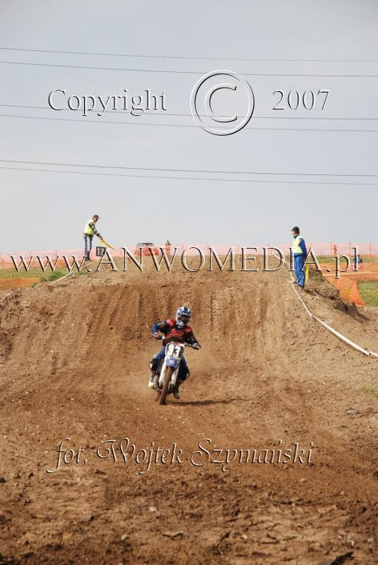 MOTOCROSS MISTRZOSTWA EUROPY w kl. 125 J. open Gdańsk 29.04.2007r.
www.ANWOMEDIA.pl