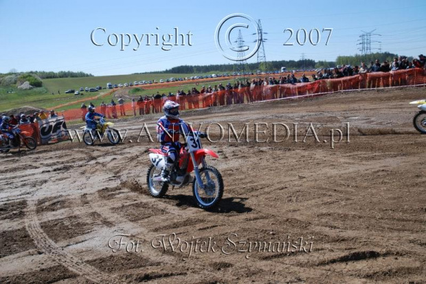 MOTOCROSS MISTRZOSTWA EUROPY w kl. 125 J. open Gdańsk 29.04.2007r.
www.ANWOMEDIA.pl