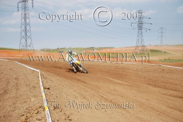 MOTOCROSS MISTRZOSTWA EUROPY w kl. 125 J. open Gdańsk 29.04.2007r.
www.ANWOMEDIA.pl