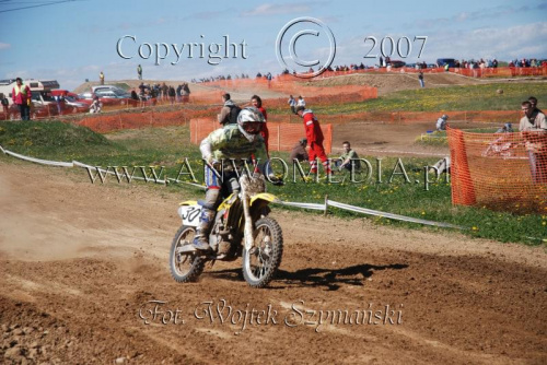 MOTOCROSS MISTRZOSTWA EUROPY w kl. 125 J. open Gdańsk 29.04.2007r.
www.ANWOMEDIA.pl