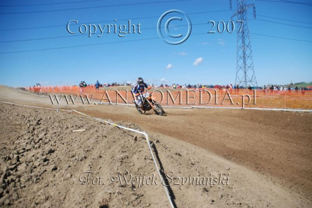 MOTOCROSS MISTRZOSTWA EUROPY w kl. 125 J. open Gdańsk 29.04.2007r.
www.ANWOMEDIA.pl