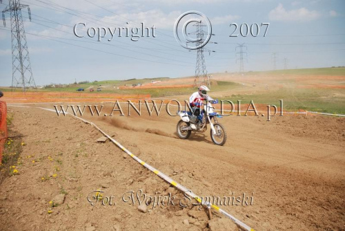 MOTOCROSS MISTRZOSTWA EUROPY w kl. 125 J. open Gdańsk 29.04.2007r.
www.ANWOMEDIA.pl