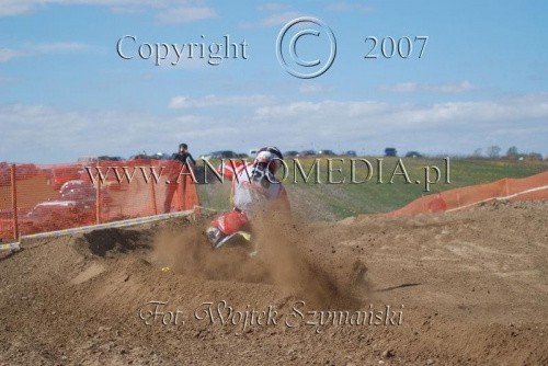 MOTOCROSS MISTRZOSTWA EUROPY w kl. 125 J. open Gdańsk 29.04.2007r.
www.ANWOMEDIA.pl