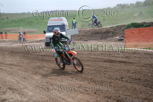 MOTOCROSS MISTRZOSTWA EUROPY w kl. 125 J. open Gdańsk 29.04.2007r.
www.ANWOMEDIA.pl