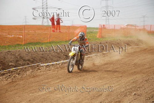 MOTOCROSS MISTRZOSTWA EUROPY w kl. 125 J. open Gdańsk 29.04.2007r.
www.ANWOMEDIA.pl