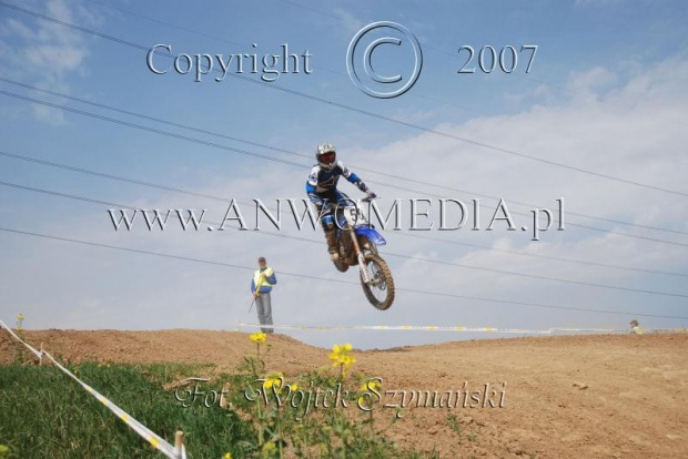 MOTOCROSS MISTRZOSTWA EUROPY w kl. 125 J. open Gdańsk 29.04.2007r.
www.ANWOMEDIA.pl