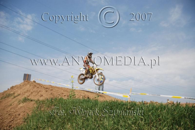 MOTOCROSS MISTRZOSTWA EUROPY w kl. 125 J. open Gdańsk 29.04.2007r.
www.ANWOMEDIA.pl