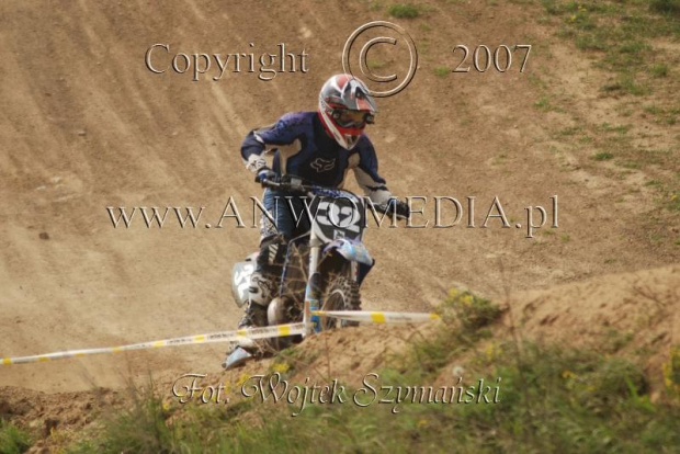 MOTOCROSS MISTRZOSTWA EUROPY w kl. 125 J. open Gdańsk 29.04.2007r.
www.ANWOMEDIA.pl