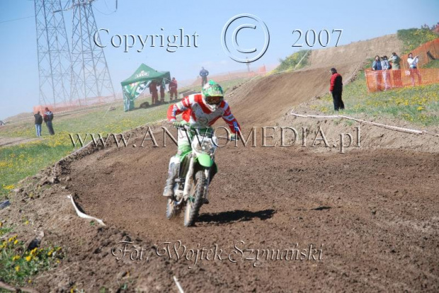 MOTOCROSS MISTRZOSTWA EUROPY w kl. 125 J. open Gdańsk 29.04.2007r.
www.ANWOMEDIA.pl