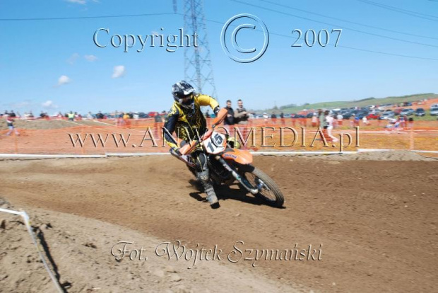 MOTOCROSS MISTRZOSTWA EUROPY w kl. 125 J. open Gdańsk 29.04.2007r.
www.ANWOMEDIA.pl