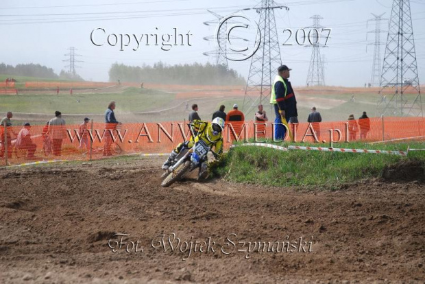 MOTOCROSS MISTRZOSTWA EUROPY w kl. 125 J. open Gdańsk 29.04.2007r.
www.ANWOMEDIA.pl