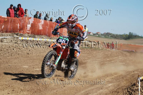 MOTOCROSS MISTRZOSTWA EUROPY w kl. 125 J. open Gdańsk 29.04.2007r.
www.ANWOMEDIA.pl