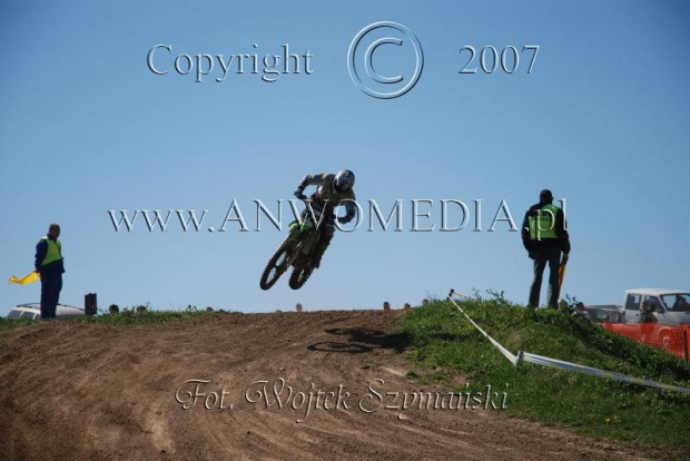 MOTOCROSS MISTRZOSTWA EUROPY w kl. 125 J. open Gdańsk 29.04.2007r.
www.ANWOMEDIA.pl