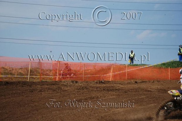 MOTOCROSS MISTRZOSTWA EUROPY w kl. 125 J. open Gdańsk 29.04.2007r.
www.ANWOMEDIA.pl