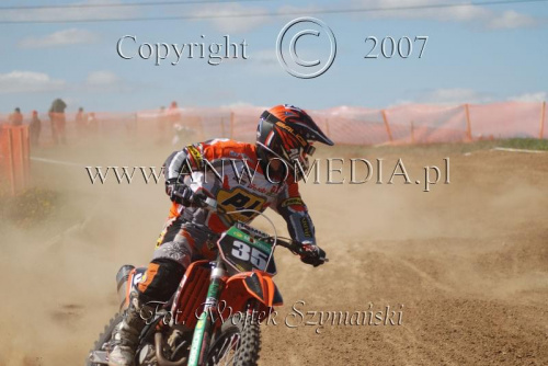 MOTOCROSS MISTRZOSTWA EUROPY w kl. 125 J. open Gdańsk 29.04.2007r.
www.ANWOMEDIA.pl