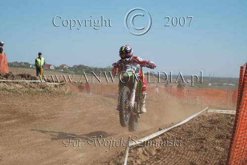 MOTOCROSS MISTRZOSTWA EUROPY w kl. 125 J. open Gdańsk 29.04.2007r.
www.ANWOMEDIA.pl