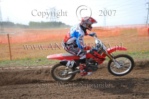 MOTOCROSS MISTRZOSTWA EUROPY w kl. 125 J. open Gdańsk 29.04.2007r.
www.ANWOMEDIA.pl