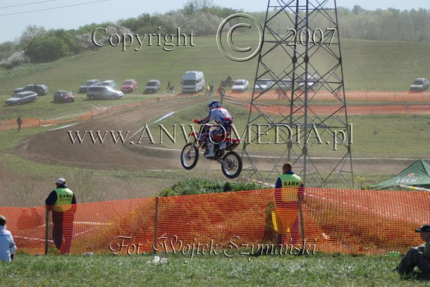 MOTOCROSS MISTRZOSTWA EUROPY w kl. 125 J. open Gdańsk 29.04.2007r.
www.ANWOMEDIA.pl