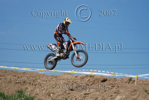 MOTOCROSS MISTRZOSTWA EUROPY w kl. 125 J. open Gdańsk 29.04.2007r.
www.ANWOMEDIA.pl