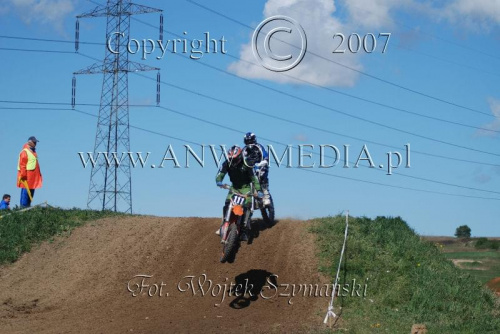 MOTOCROSS MISTRZOSTWA EUROPY w kl. 125 J. open Gdańsk 29.04.2007r.
www.ANWOMEDIA.pl