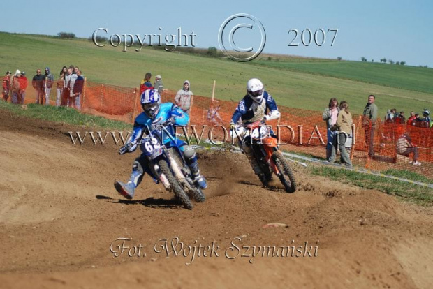 MOTOCROSS MISTRZOSTWA EUROPY w kl. 125 J. open Gdańsk 29.04.2007r.
www.ANWOMEDIA.pl