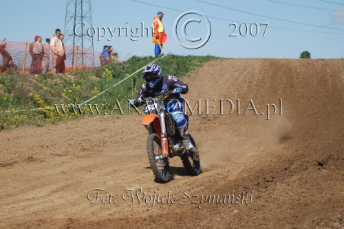 MOTOCROSS MISTRZOSTWA EUROPY w kl. 125 J. open Gdańsk 29.04.2007r.
www.ANWOMEDIA.pl