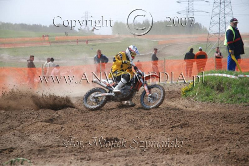 MOTOCROSS MISTRZOSTWA EUROPY w kl. 125 J. open Gdańsk 29.04.2007r.
www.ANWOMEDIA.pl