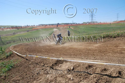 MOTOCROSS MISTRZOSTWA EUROPY w kl. 125 J. open Gdańsk 29.04.2007r.
www.ANWOMEDIA.pl