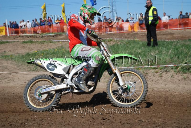 MOTOCROSS MISTRZOSTWA EUROPY w kl. 125 J. open Gdańsk 29.04.2007r.
www.ANWOMEDIA.pl