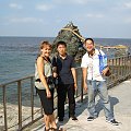 Kazuto i Mitsunori Z Japonii w miejscowosci Toba, Futaminora- w tle skaly-maz i zona.
