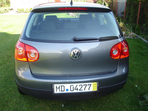 GOLF 2005