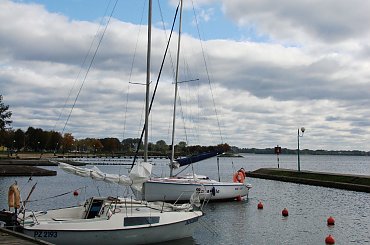 w październiku na Mazurach na Dziobaku #dziobak #giżycko