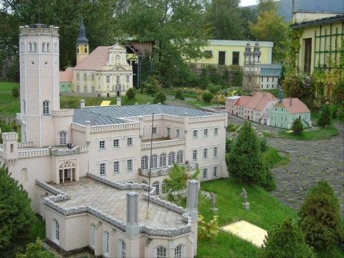 Park Miniatur Zabytków Dolnego Śląska w Kowarach #Park #Miniatury #Zabytki #DolnyŚląsk #Kowary #Polska