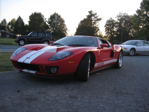 Ford GT