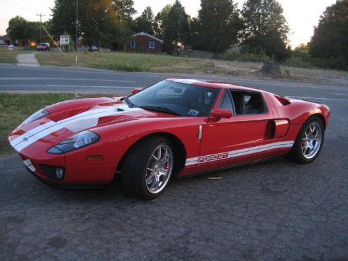 Ford GT