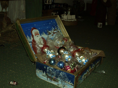 Bożonarodzeniowy sklepik w mojej ulubionej kętrzyńskiej fabryczce bombek - jeszcze przed sezonem
