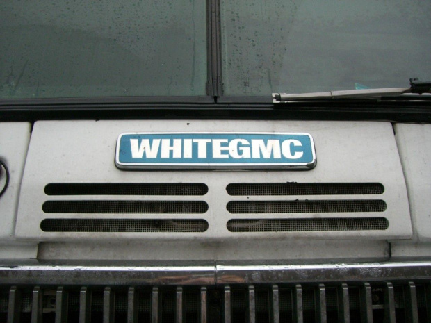Volvo White GMC