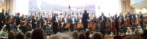 Orkiestra i chór w II Symfonii Maławskiego